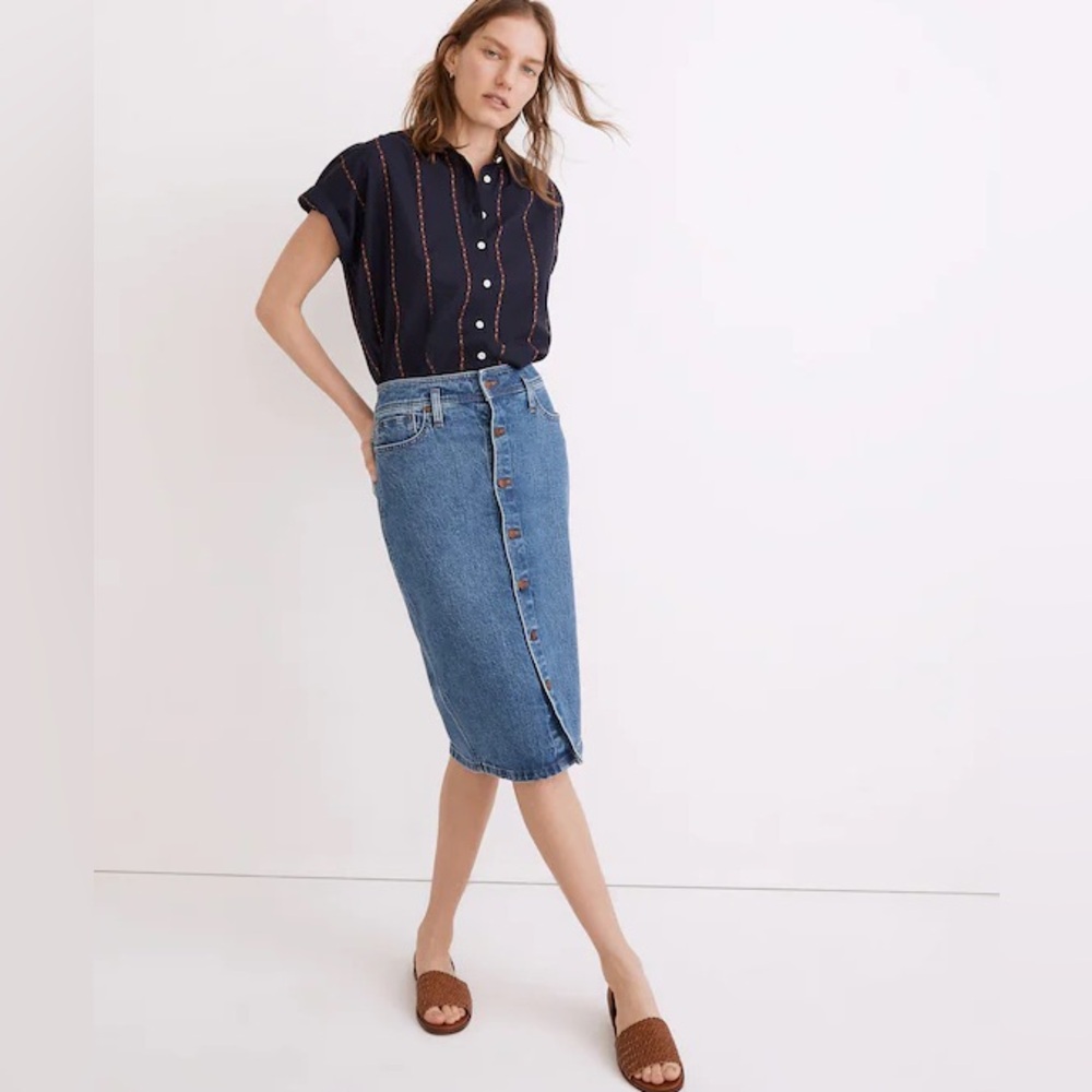 Vero Moda Light Blue denim button skirt